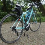 自転車の軽さは走行中よりも押している時が重要になる