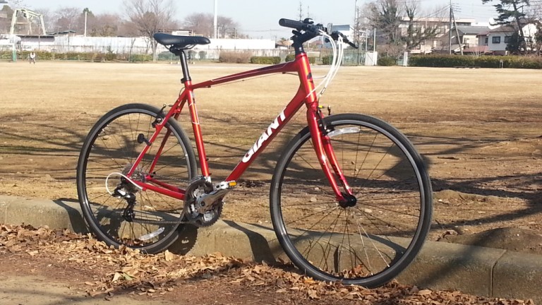 ロードバイクとクロスバイクは何が違う？　簡単に解説