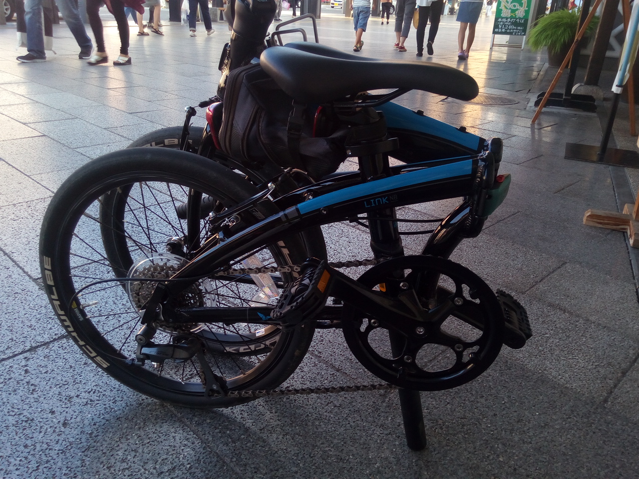ありの 自転車折りたたみ自転車 20インチの通販 By Satsushop｜ラクマ 送料無料 折りたたみ自転車 みです