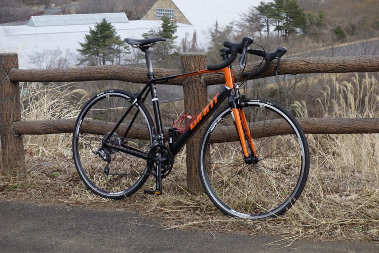 エントリーロードバイクとクロスバイクは何処が違うか　GIANT Escape RX/GIANT DEFY・CONTENDを比較する
