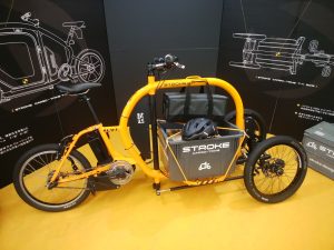 日本市場向けに設計された 電動アシスト3輪カーゴトライク Stroke Cargo Trike