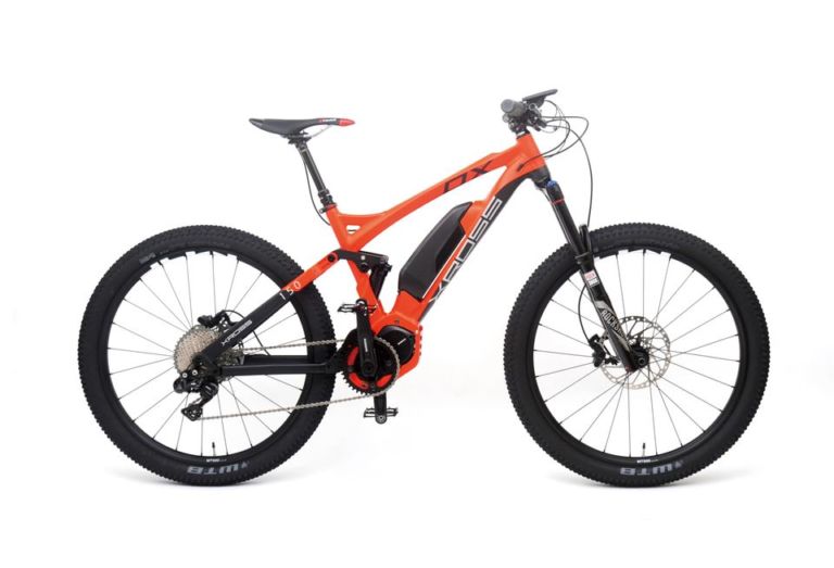 XROSSがハードテイル/フルサスE-MTBとE-ROADを日本市場に投入か