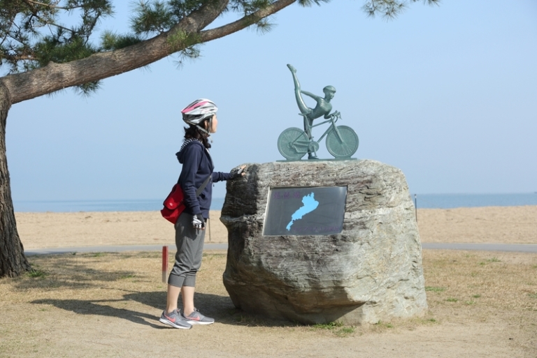 滋賀県の琵琶湖1週サイクリングコース「ビワイチ」がナショナルサイクルルートに指定