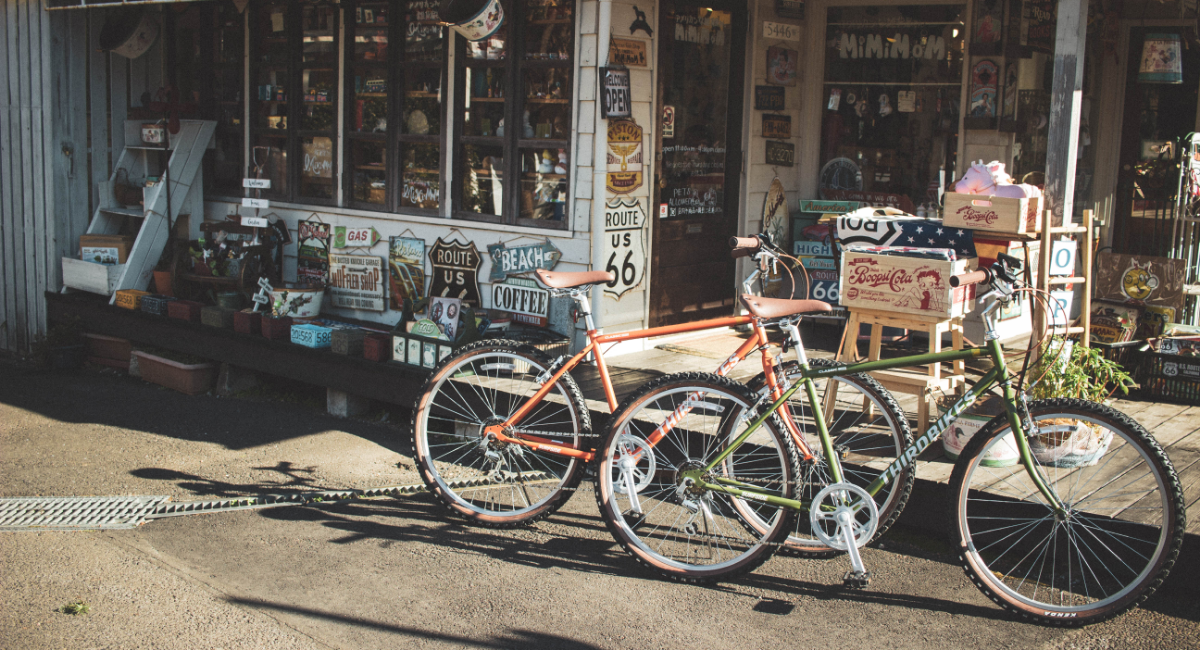 オールドMTBスタイルの街乗りスポーツ自転車「ThirdBikes