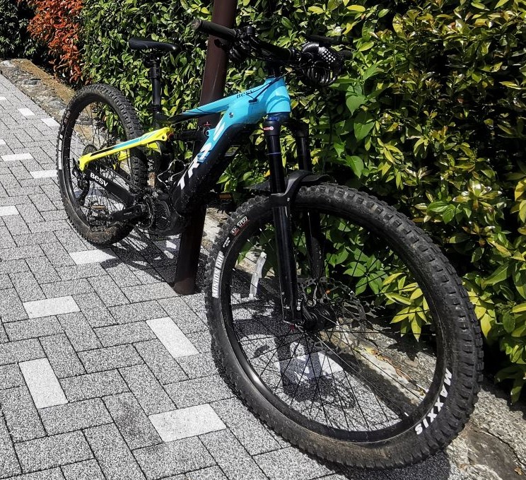【E-Bike生活】フルサスE-MTBの街乗りを検証！ BESV TRS2 AM生活 Vol.4