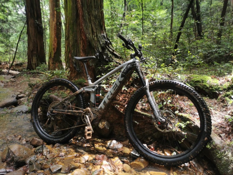 街・峠・山のすべてを走破する怪物E-MTB「TREK Rail 9.7」をインプレ【E-Bike】
