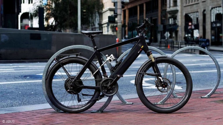 頑丈で盗難見舞金制度がある世界的な自転車鍵ブランド「ABUS」　6種類の注目の鍵をピックアップ