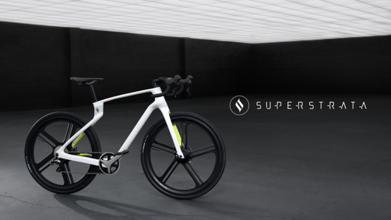 世界初3Dプリンタで創る自転車　ユニボディ・カーボンファイバー製バイク「Superstrata」が予約開始