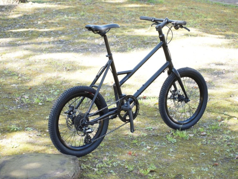 ライトウェイの小径車「グレイシア」に、 ワイドタイヤアップグレードセットが登場　2.3インチのタイヤでタフなデザインを実現