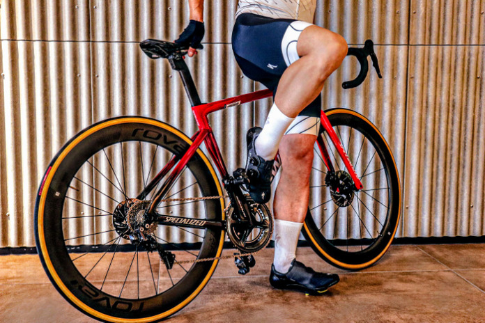 LPBQxK6dQAaIS6OUje0h