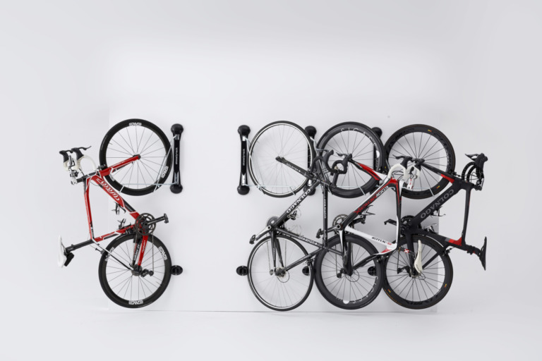 回転する自転車保管ラック「ステディラック」が日本販売開始　公式ツイッターでプレゼントキャンペーンを開催