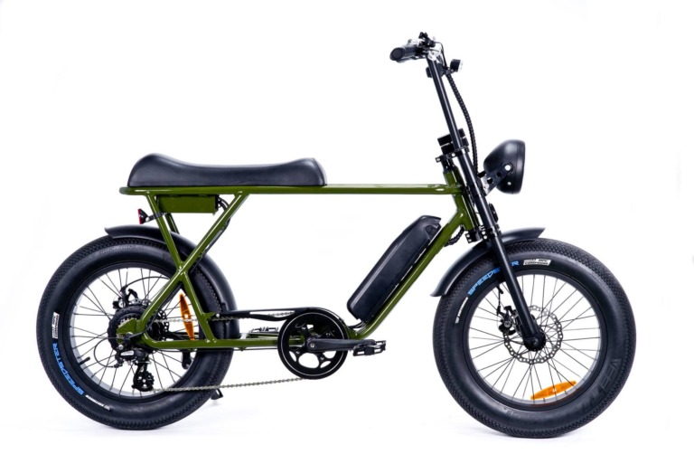 まるでオートバイみたいなE-Bike　Rainbow BikeとBRONXブランドからビーチクルーザータイプのE-Bikeが登場