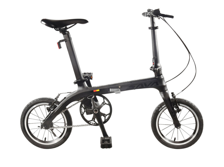 カーボンフレームの折りたたみ自転車「SAVANE」2021年モデル登場　持ち運びしやすいモデルからサイクリングが楽しめるモデルを用意