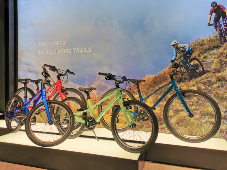 Specializedから子どもの成長に寄り添うキッズバイク「JETT」登場