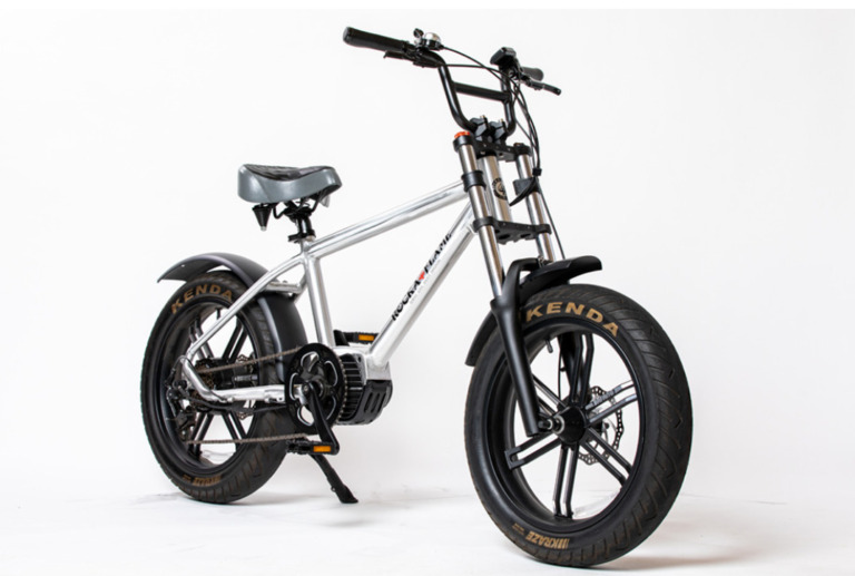 ROCKAFLAMEからBMX風E-Bike「HAYATE」登場