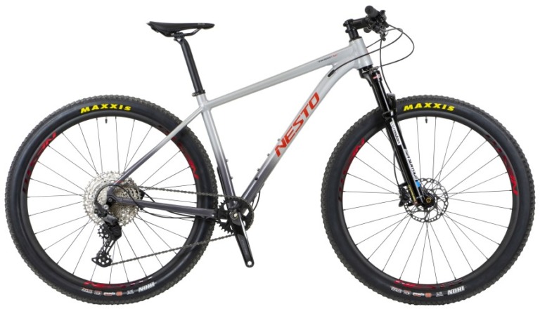 NESTOから本格クロスカントリー競技用MTBフレーム「TRAIZE XCフレームセット」登場