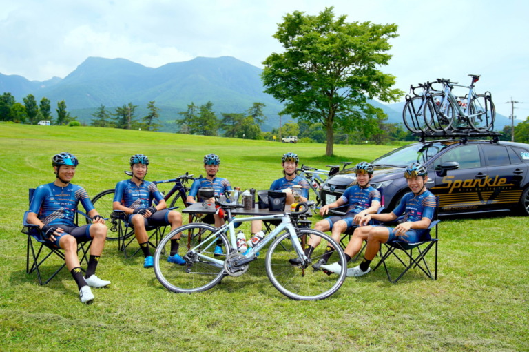 サイクルロードレースチーム「Sparkle Oita Racing Team」阿蘇くじゅう国立公園でサイクリング＆グランピングガイドツアーを開催