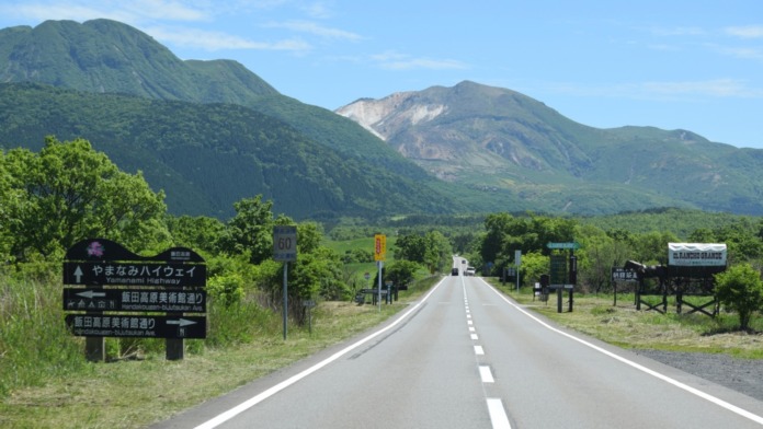 834f10ab02ad7058effed2eb11a3fb45_m