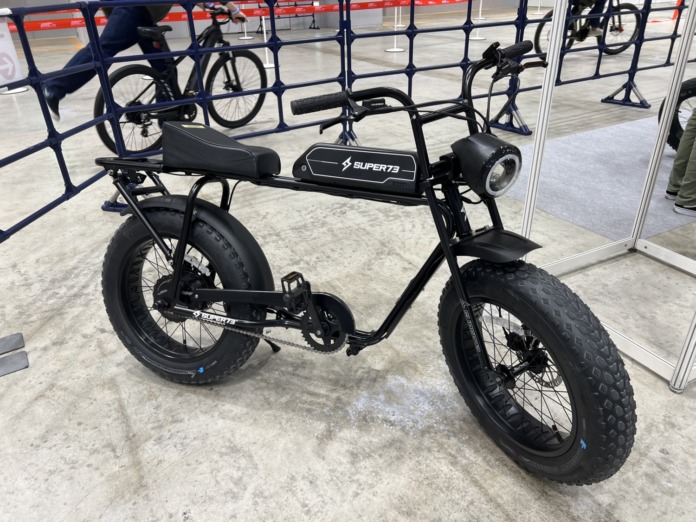 54E33059-6CEC-4150-82D0-5BF406BD3503