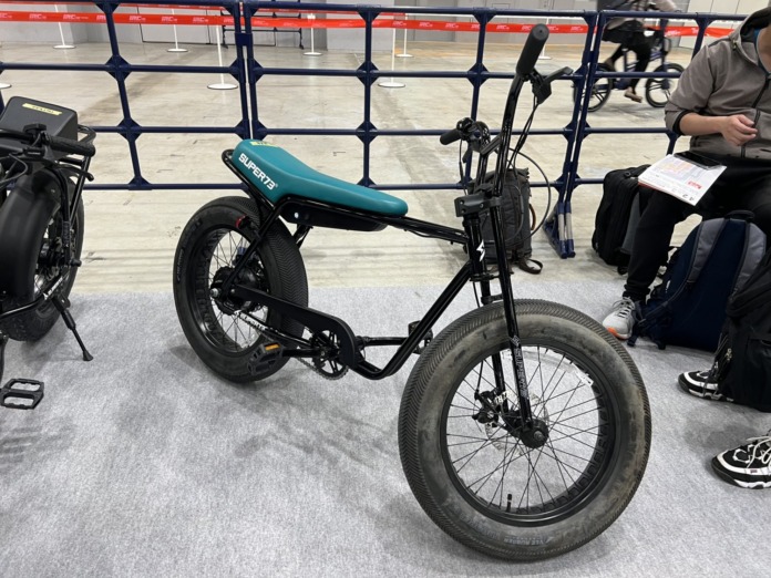 DBE5F684-A6D5-40B4-9B4D-6AE39385F475