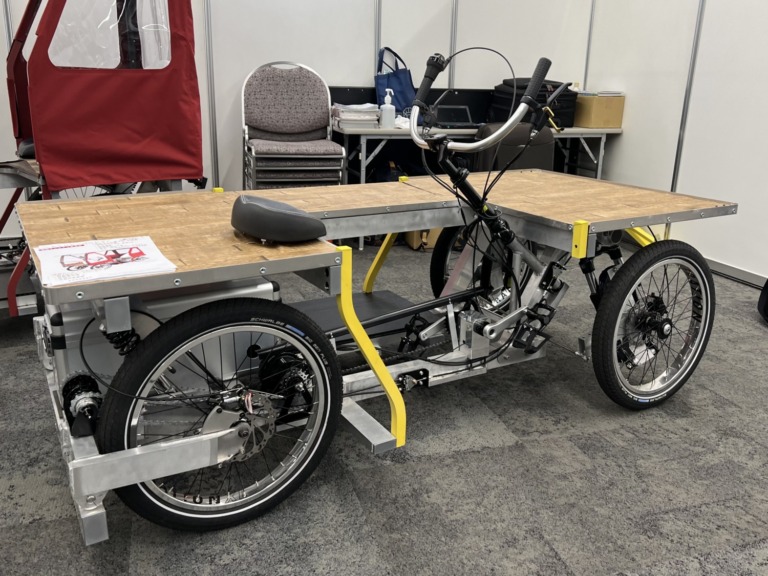 アクテック 4輪電動アシスト自転車「いーちゃりかー」　メイド・イン・ジャパンの多目的電動アシスト自転車をチェック