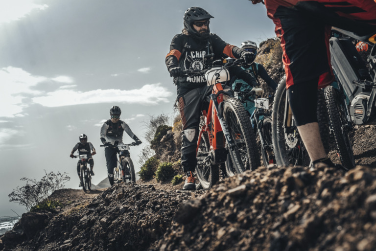 スペイン・モロッコで行われるE-Bikeのアドベンチャーレース「E-Bike Desert Challenge」を解説