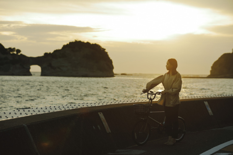 南紀白浜マリオットホテル　夕陽をカメラに収める秋のサイクリング付き宿泊プラン「Sunset Photo Trip（サンセットフォトトリップ）」を発売