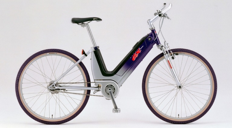 時代が早すぎたスポーティ電動アシスト自動車「ホンダ・ラクーンCX（1996年）」【電動アシスト自転車アーカイブ】