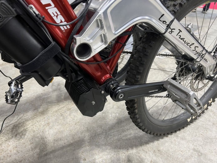 20230415_075617479_iOS