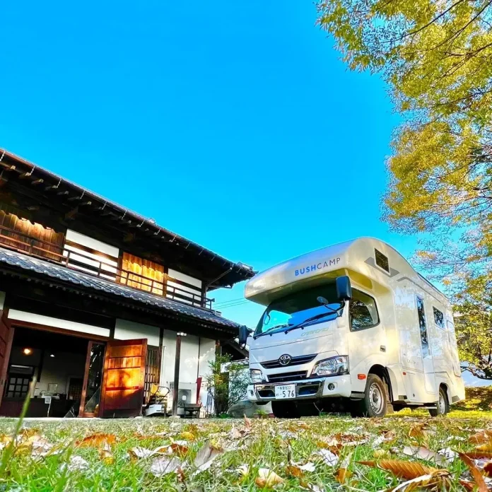 126769-1-b12b06d19f71bf9223a731a8fb6deb1e-1080x1080