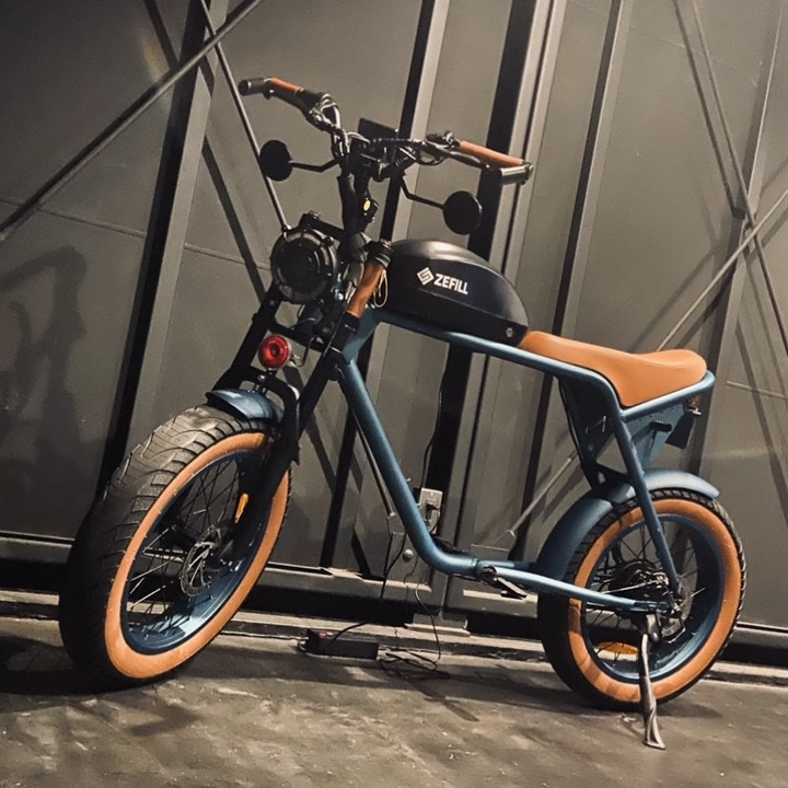 オートバイ風特定小型原付「ZEFILL TK-1」が登場　発売記念キャンペーンも実施