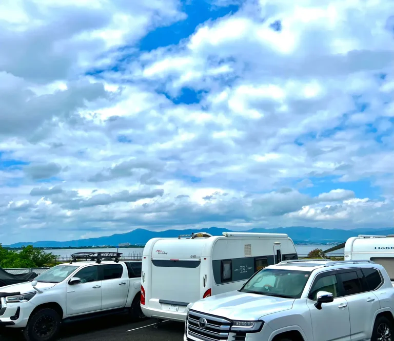 日本RV協会、全国の新規RVパーク12施設を認定！琵琶湖で楽しむ多様な体験が魅力の「RV Park YOSHIKAWA BASE」などが登場