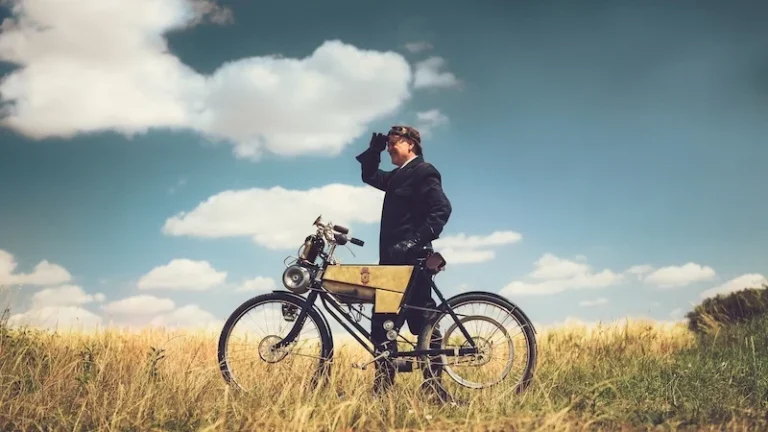 ロイヤルエンフィールド、1901年製の幻のモーターバイクを忠実に再現 「プロジェクト・オリジン」始動