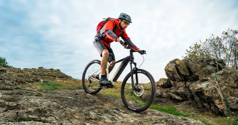BESV JAPAN、新型e-MTBを発売　現行モデルをアウトレット価格に改定