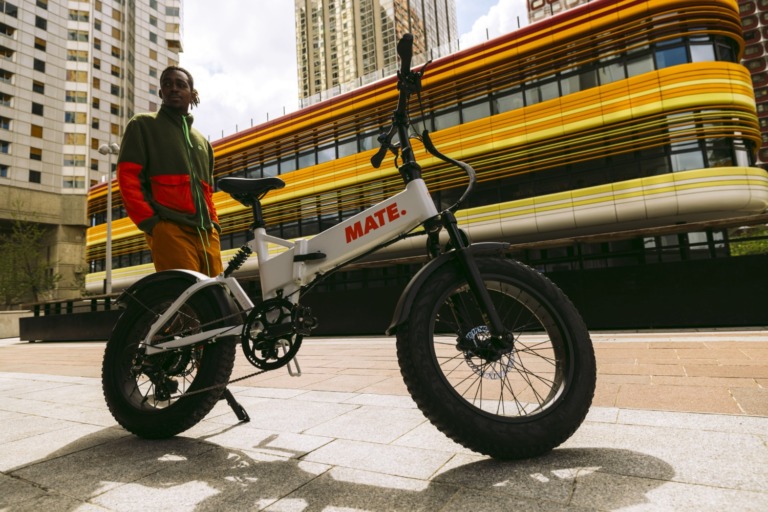 MATE.BIKE　限定仕様の折りたたみEバイク「MATE X EVO」を発表