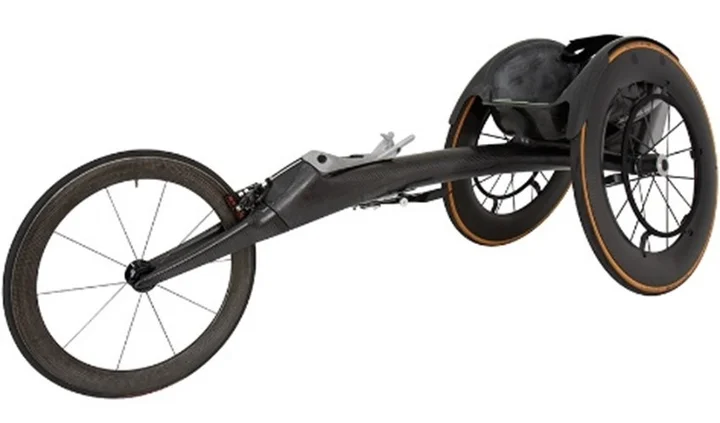 ジェイテクト、「ONI BEARING」技術を車いす陸上競技用軸受に応用 – 鈴木朋樹選手に提供